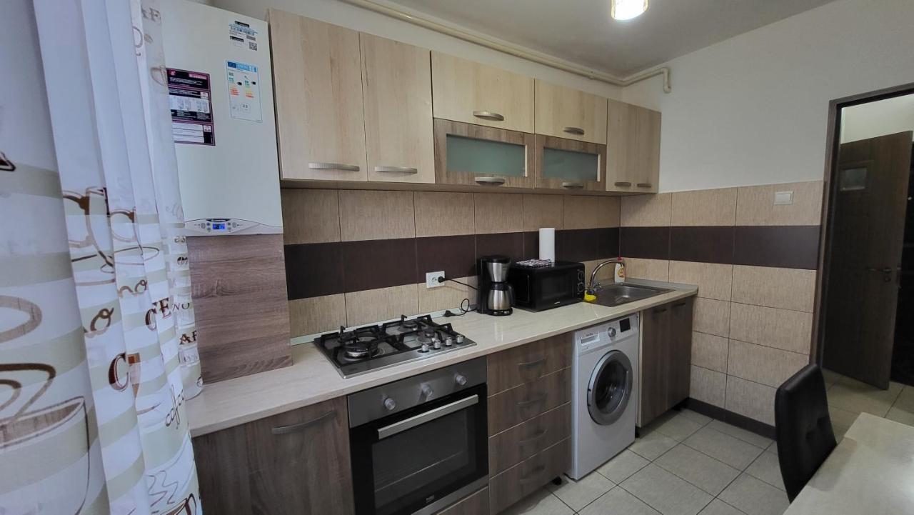 Apartament Navi Onesti Exterior foto